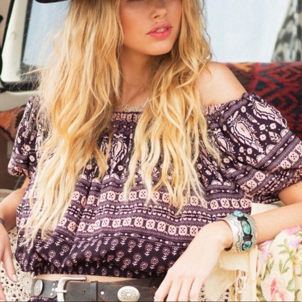 SPELL GYPSIANA OFF THE SHOULDER TOP IN PEPPER NWT - Picture 2 of 5